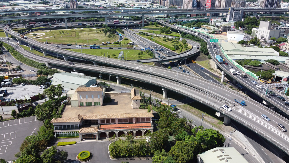 讓臺64線成為更安全、順暢及智慧化公路